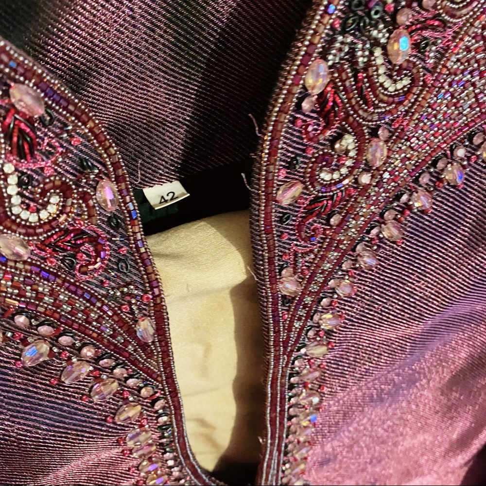 Men’s Sherwani Set - Picture 4 of 8